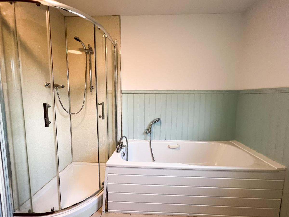 Anniesland Glasgow 1Bd Flat - Free Parking Extérieur photo