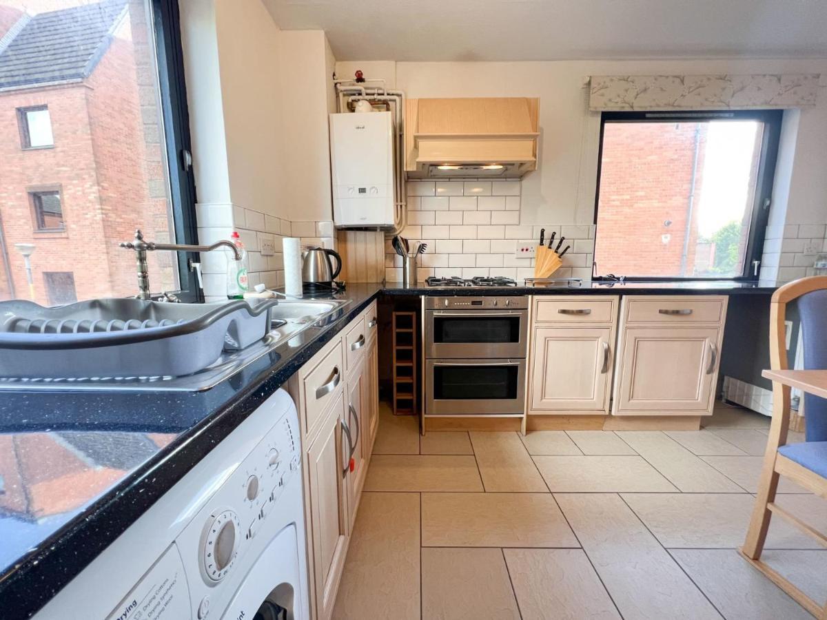 Anniesland Glasgow 1Bd Flat - Free Parking Extérieur photo